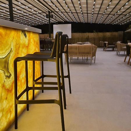 Amber Hotel Albania Spille Eksteriør billede