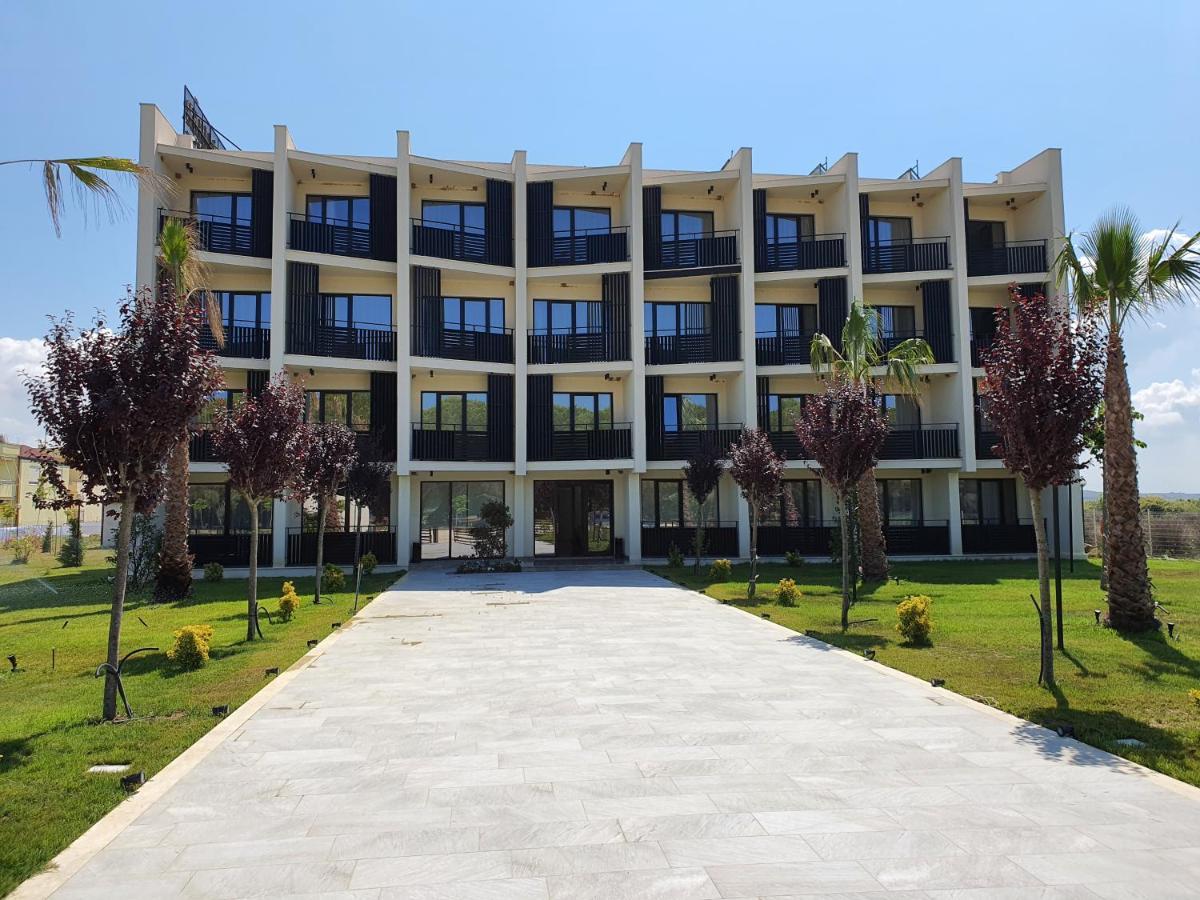 Amber Hotel Albania Spille Eksteriør billede