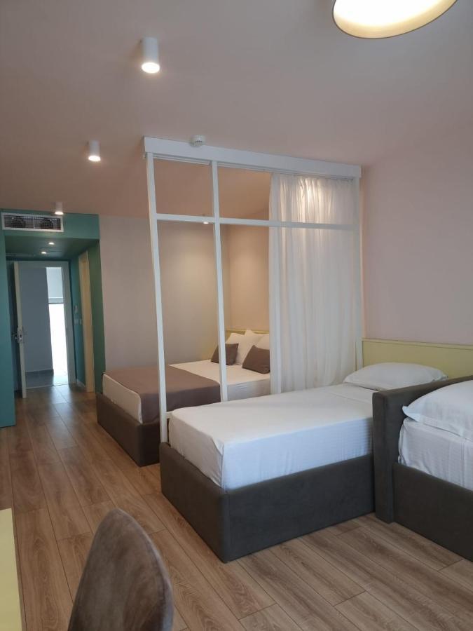 Amber Hotel Albania Spille Eksteriør billede