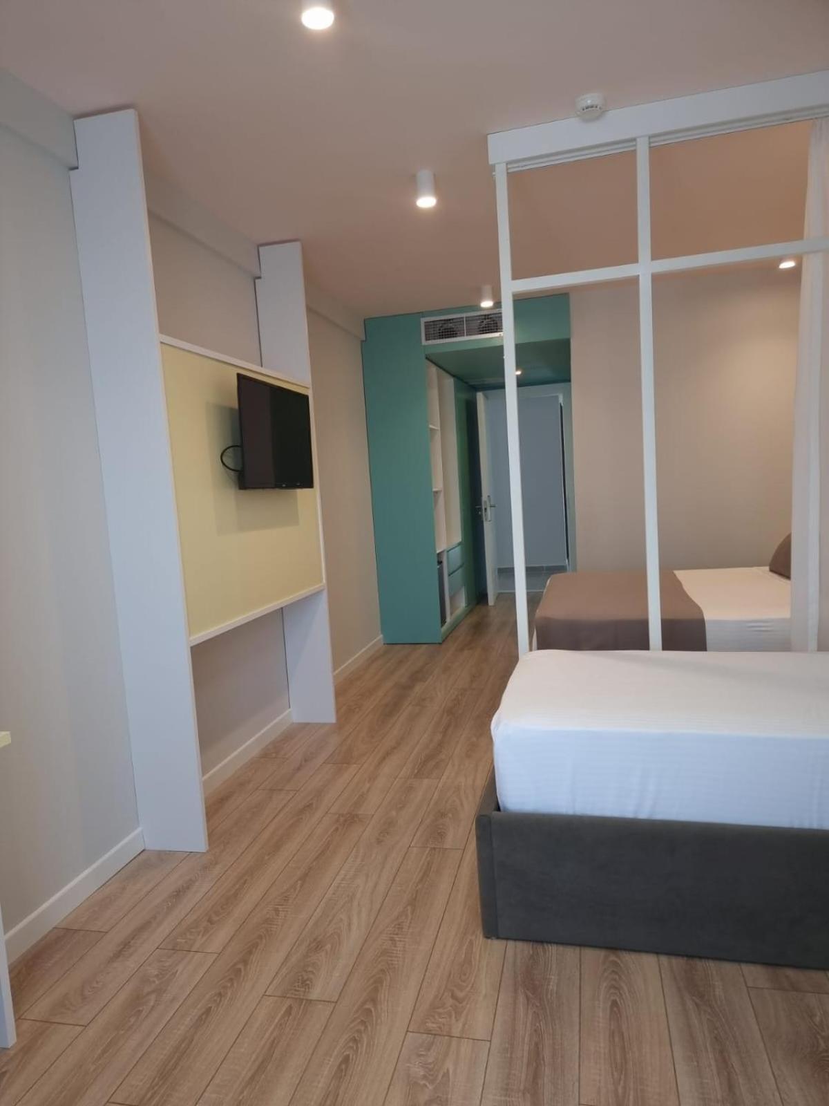 Amber Hotel Albania Spille Eksteriør billede