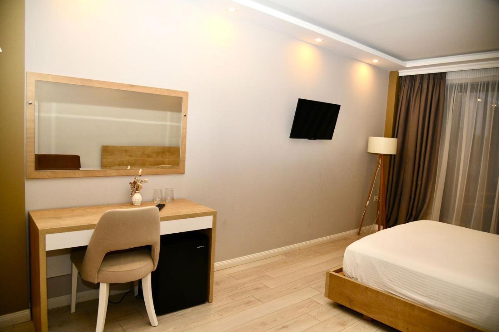 Amber Hotel Albania Spille Eksteriør billede